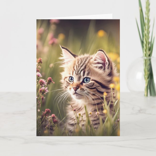 Tarjeta Kitten De Cumpleaños En Flores Silvestres (Anverso)