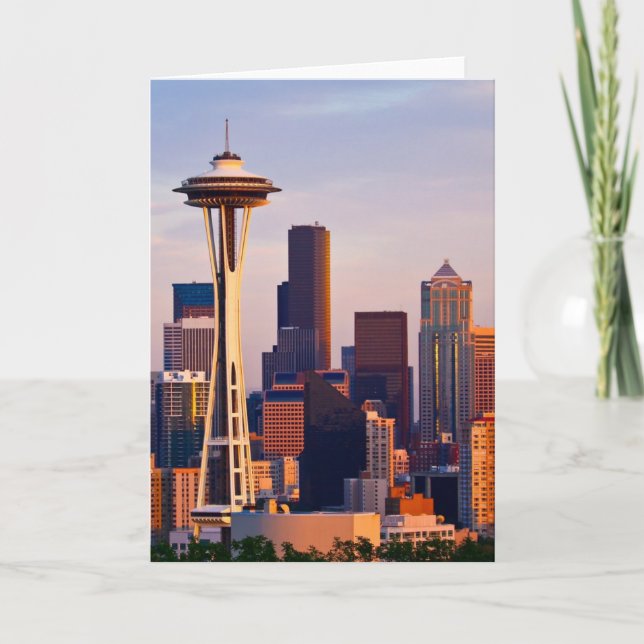 Tarjeta La aguja del espacio es una torre en la oscuridad (Anverso)