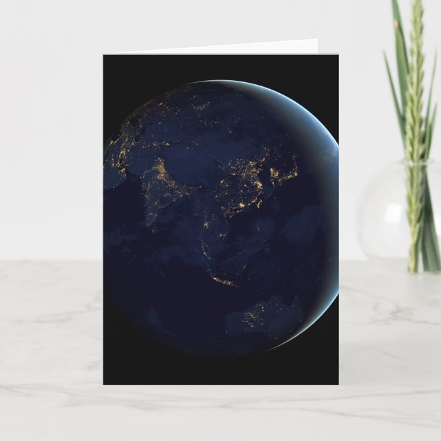 Tarjeta La ciudad de la Tierra se ilumina de noche en Asia (Anverso)