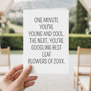 Tarjeta La fiesta de cumpleaños de hoy divertida mamá papá