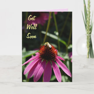 Tarjeta La flor púrpura con la abeja consigue pronto la