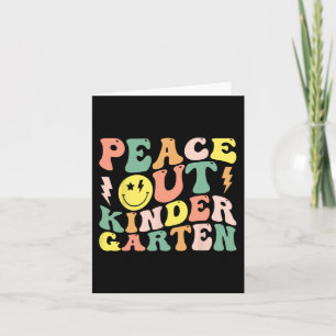 Tarjeta La Graduación De Kindergarten Groovy El Día Pasado