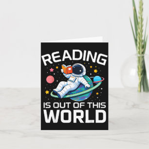 Tarjeta La lectura es un astronauta espacial fuera de este