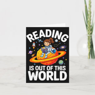Tarjeta La lectura es una niña astronauta fuera de este mu
