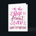 Tarjeta La mejor tipografía de cumpleaños número 70 en ros<br><div class="desc">Tipografía simple pero audaz en tonos rosas para desear a tu mejor tía un feliz cumpleaños número 70. © Ness Nordberg</div>