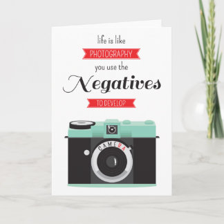 Tarjeta "La vida es como la fotografía" cita de una cámara