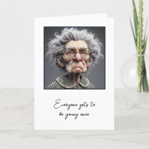 Tarjeta La vieja dama humorística se está convirtiendo en 