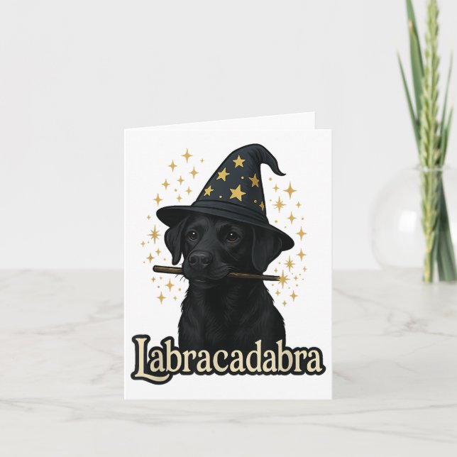 Tarjeta Labracadabra Funny Black Lab Wizard Halloween (Anverso)