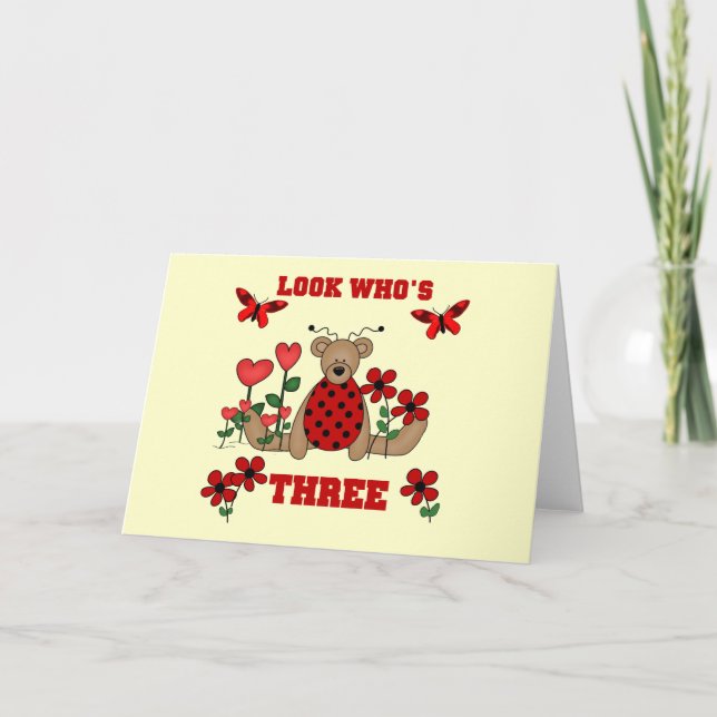 Tarjeta Ladybug Bear 3 camisetas de cumpleaños (Anverso)