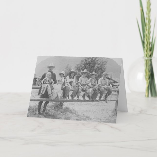 Tarjeta Larry Larom con seis niños (Anverso)