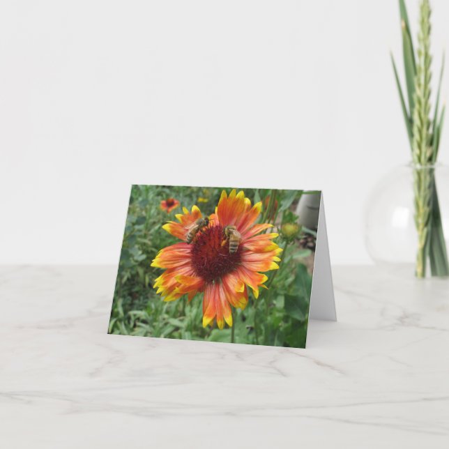 Tarjeta Las abejas en la flor abierta (Anverso)