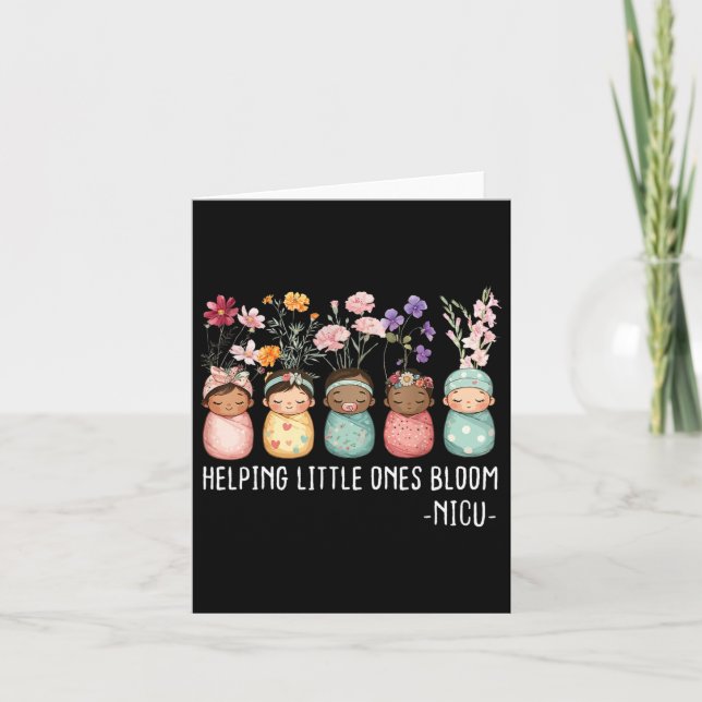 Tarjeta Las mujeres primavera ayudan a los pequeños a flor (Anverso)