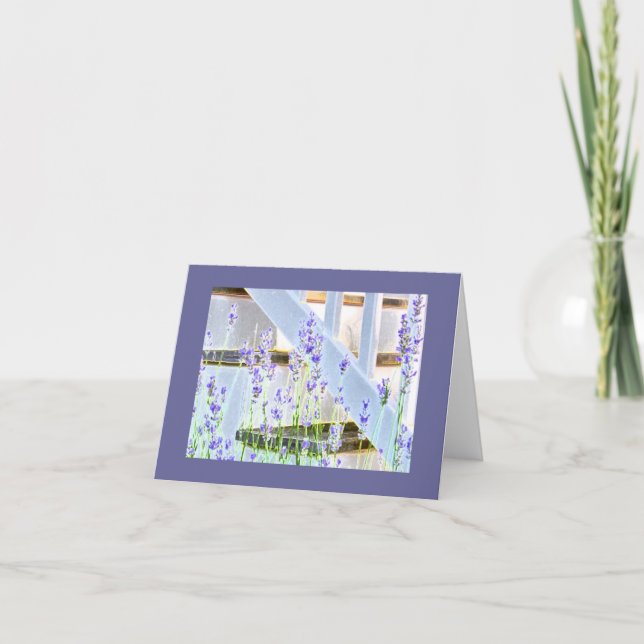 Tarjeta Lavanda en las escaleras (Anverso)