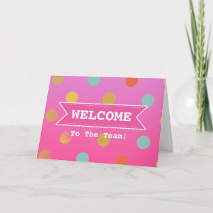 Tarjeta Lazo rosa con puntos de colores y borde blanco