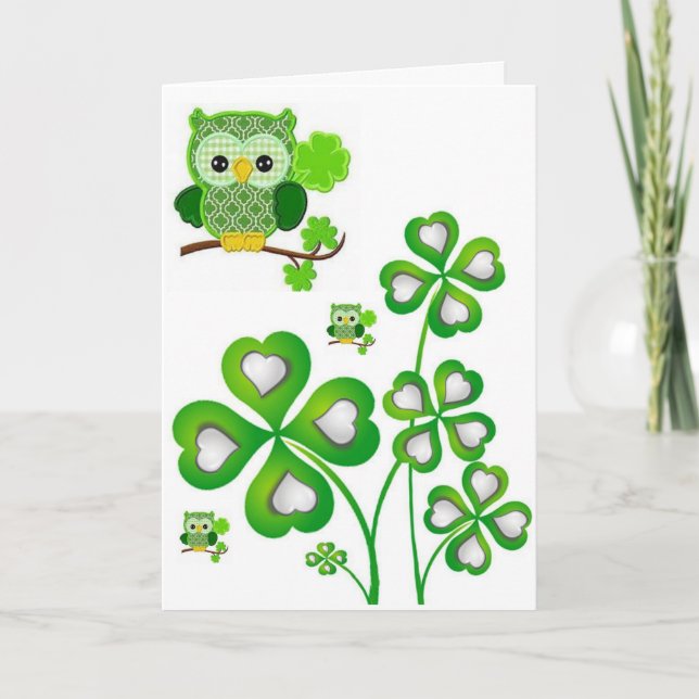 Tarjeta Lechuza de felicitación por el Día de San Patricio (Anverso)