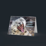 Tarjeta Leopard Happy Birthday Brother Card<br><div class="desc">Tarjeta de felicitación con la frase "¡Un gran cumpleaños feliz!" en el frente con una fotografía de un rugido de leopardo de las nieves. En el interior de la tarjeta se lee "¡Un gran cumpleaños feliz para mi hermano más astuto!"</div>