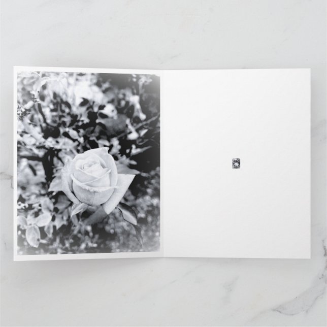 Tarjeta Libro de invitados de rosa monocroma para boda (Interior)