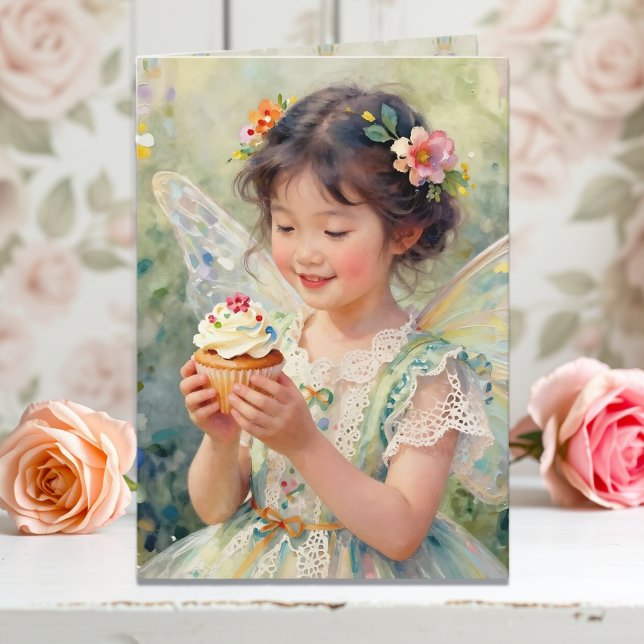 Tarjeta Linda niña hada con pastel de cumpleaños (Subido por el creador)