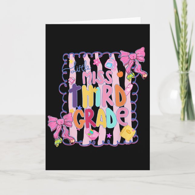 Tarjeta Little Miss Third Grade First Day Of 3rd Grade Coq (Anverso)