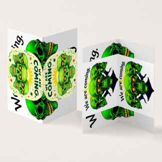 Tarjeta Llegamos: Poder y miedo en un solo diseño