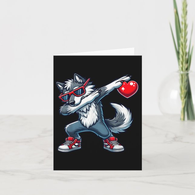Tarjeta Lobo haciendo dab con corazón Día de San Valentín  (Anverso)