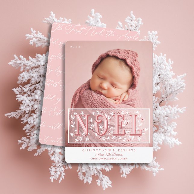 Tarjeta Los primeros Navidades de fotos elegantes de Navid (Shown on a 5" x 7" card with rounded corners)
