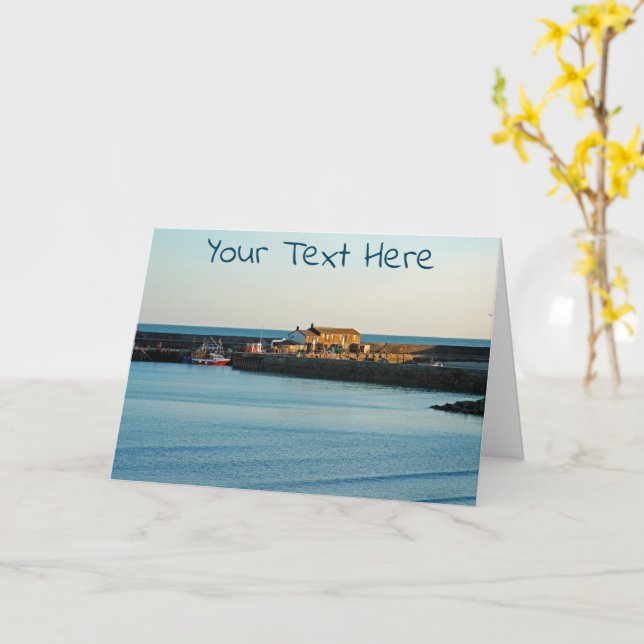 Tarjeta Lyme Regis Cobb personalizable (flor amarilla)