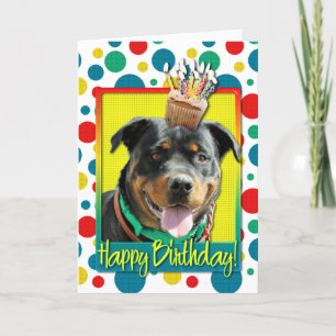 Tarjeta Magdalena del cumpleaños - Rottweiler - SambaParTi