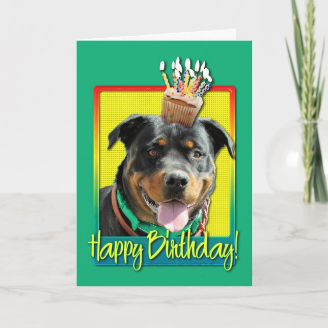 Tarjeta Magdalena del cumpleaños - Rottweiler - SambaParTi (Anverso)