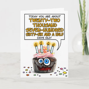 Tarjeta Magdalena del feliz cumpleaños - 62 años