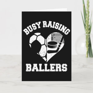 Tarjeta Mamá con Corazón de Fútbol Hockey Criando Balones 