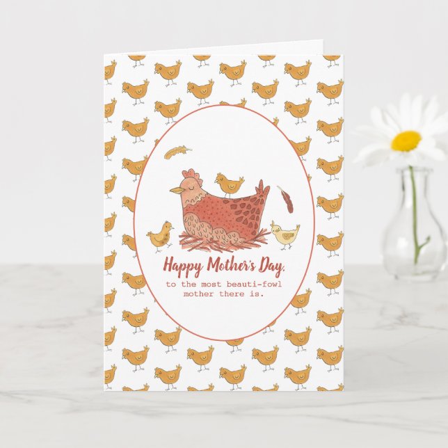 Tarjeta Mama Hen y Chicks en el divertido día de la madre (Planta pequeña)