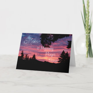 Tarjeta Mamá personalizada es misterio, magia, descaro y p
