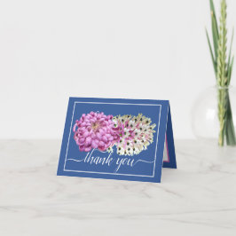 Tarjeta Mamá rosa y orquídeas blancas Moda floral gracias