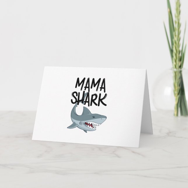 Tarjeta Mama Shark ofrece divertidos regalos de Día de la  (Anverso)
