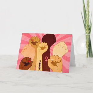 Tarjeta Manos femeninas con puño levantado