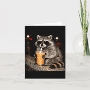 Tarjeta Mapache genial bebiendo café helado meme divertido