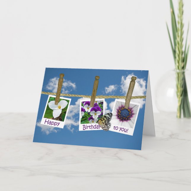 Tarjeta Mariposas de cumpleaños en línea de ropa (Anverso)