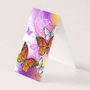 Tarjeta Mariposas monarcas en fondo morado