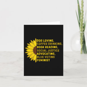 Tarjeta Me encanta el libro de la bebida del café leyendo 