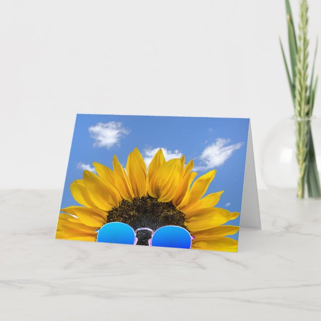 Tarjeta Medio cumpleaños girasol con gafas de sol (Anverso)