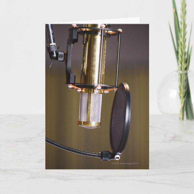 Tarjeta Micrófono en estudio (Anverso)