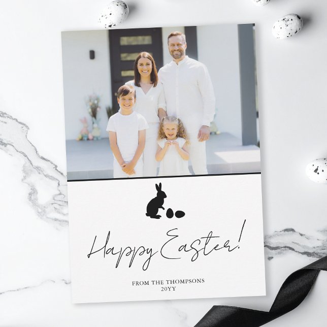Tarjeta Minimal Bunny In Black And Family Photo Easter (Subido por el creador)