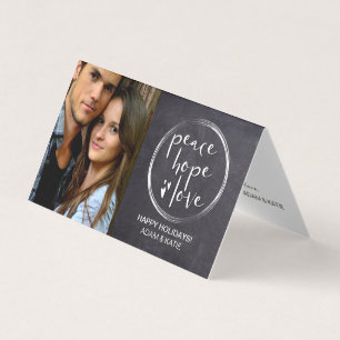 TARJETA MINIMALISTA VACACIONES PEACE HOPE LOVE LOVE