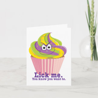 Tarjeta Mischievous Sly Innuendo Cupcake Lick Me Birthday