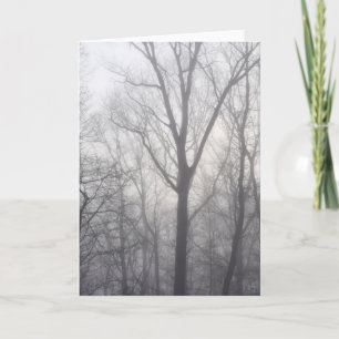 Tarjeta Misty Trees Gray Woodland
