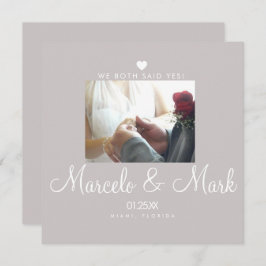 Tarjeta moderna Eloped Simple Heart Photo Celebrat