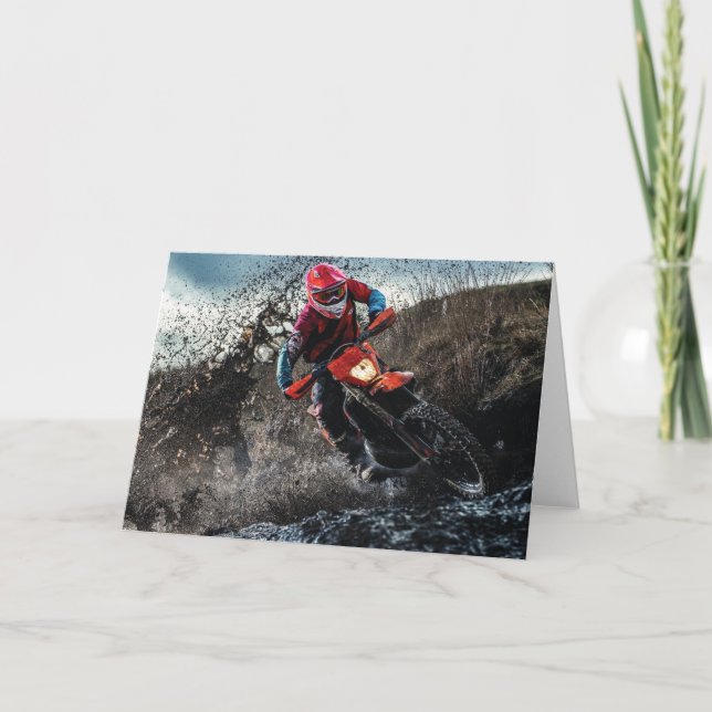 Tarjeta Motociclista sucio tirando almohada (Anverso)