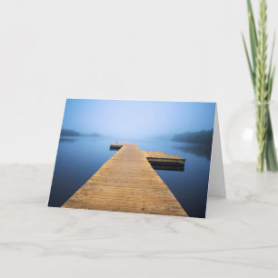 Tarjeta Muelle en el lago
