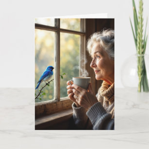 Tarjeta Mujer anciana en su cumpleaños observando un pájar